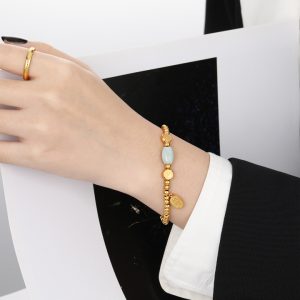 TA102e-vòng tay bi titan mặt hình đá ngọc tự nhiên