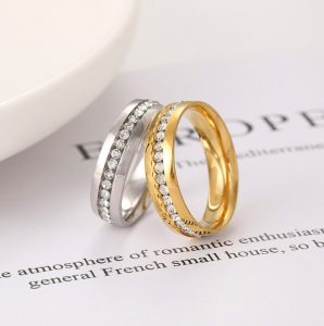 N683d-Nhẫn titan mo đính full kim 1 hàng giữa