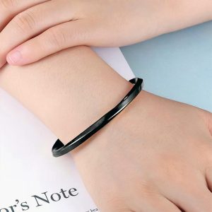 LN140e-Vòng tay nam titan chữ C xoắn