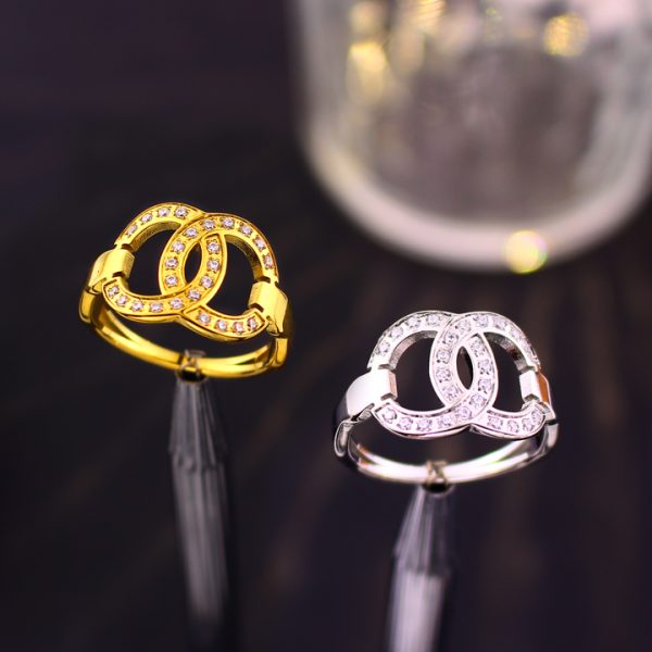 N686a Nhẫn titan thời trang Chanel
