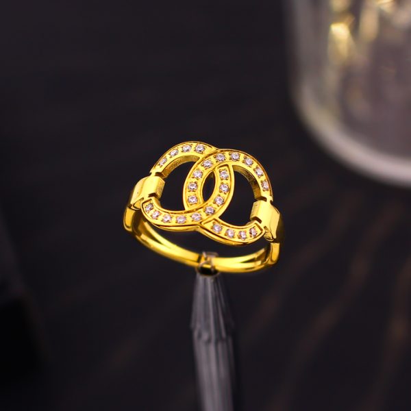 N686c Nhẫn titan thời trang Chanel