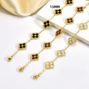 TA068a Lắc tay titan 5 bông hoa 4 cánh may mắn