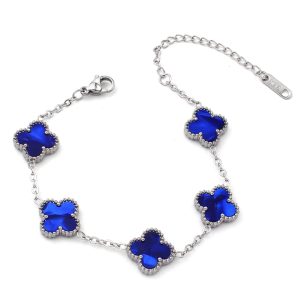 TA483c-Lắc tay van cleef hoa 4 cánh nền màu xanh dương
