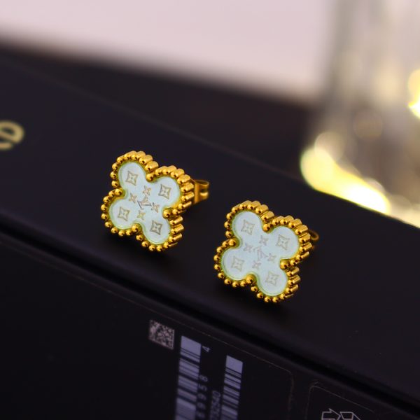TB294b Bông tai nữ titan van cleef nền LV màu xanh ngọc