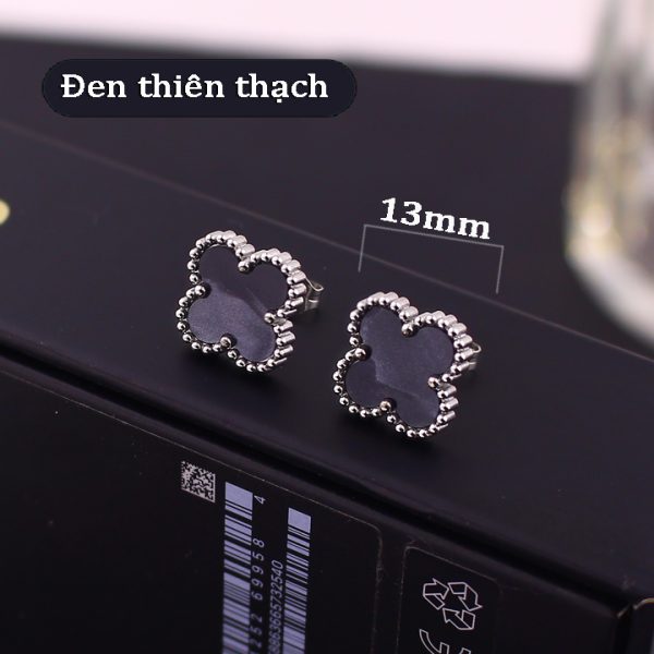 TB298c Bông tai nữ titan van cleef nền màu đen thiên thạch