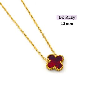 TN813b-Dây chuyền titan hoa 4 cánh van cleef nền màu đỏ Ruby