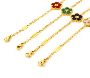 TA077c Lắc tay nữ titan van cleef hoa 5 cánh