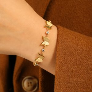 TA089c-Lắc tay nữ titan con bướm cách điệu