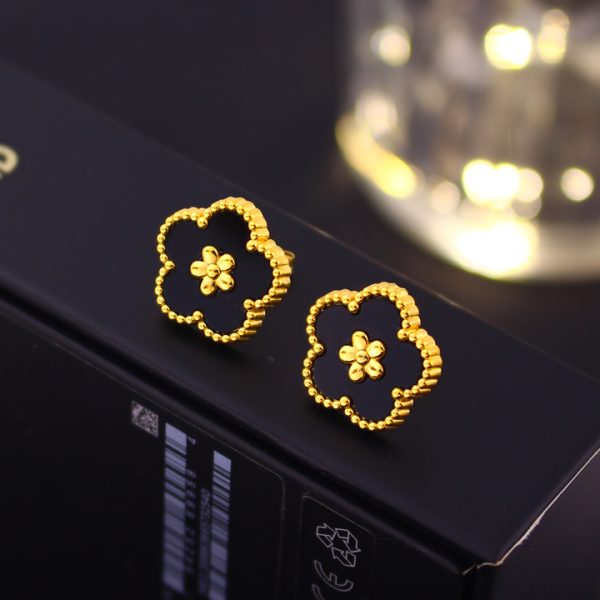 TB299d Bông tai nữ titan hoa 5 cánh van cleef