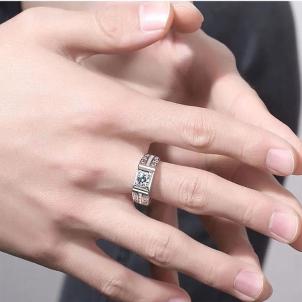 N690e Nhẫn nam titan màu thép viên đá chủ 7ly vạn lý trường thành