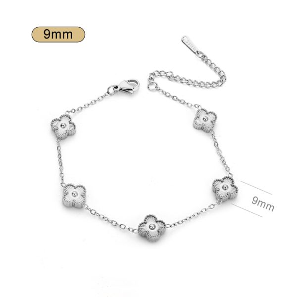 TA240b Lắc tay nữ titan 5 bông hoa 4 cánh van cleef chạm máy size 9mm