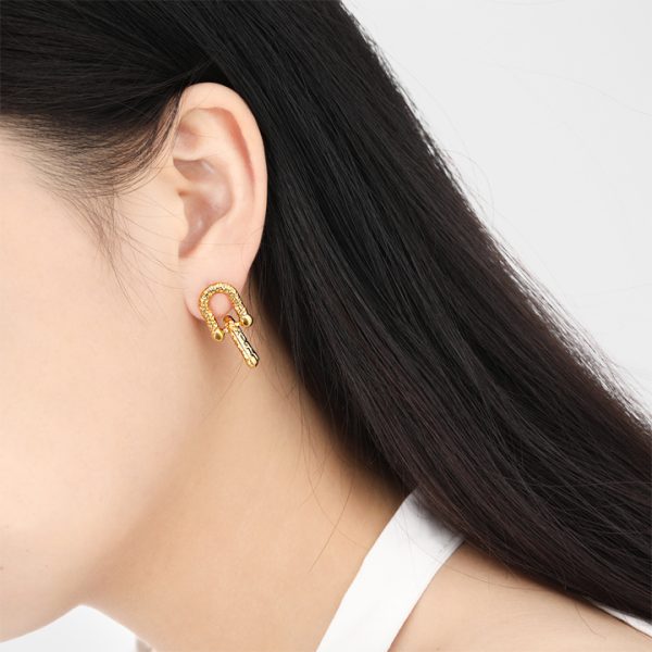 TB305f bông tai nữ titan thời trang phong cách Tiffany & Co