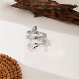 TC329e Nhẫn titan con rắn