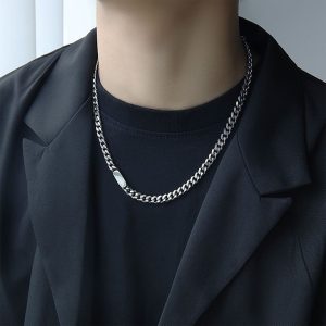 TN462d Dây chuyền titan kiểu lật mặt hình ovan