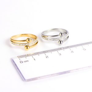 TC045f Nhẫn nữ titan thời trang chẻ nhanh 2 đầu bi