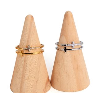 TC135z Nhẫn titan thanh giá đính kim tấm