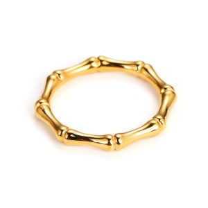 TC210g Nhẫn nữ titan mắc trúc