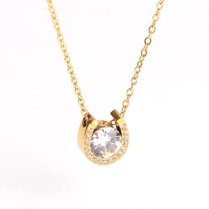 TN665j Dây chuyền nữ titan mặt hình móng ngựa đính full kim