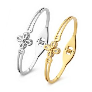 TV083a Vòng tay titan hoa 4 cánh kẹp đá