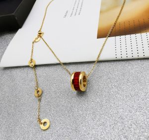 TN509b Dây chuyền titan ống số la mã đính đá đỏ