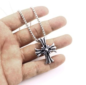 MD636a Mặt dây chuyền nam thép titan chữ thập phong cách chrome heart