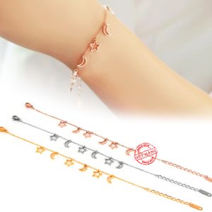 TA251 Lắc tay titan trăng sao